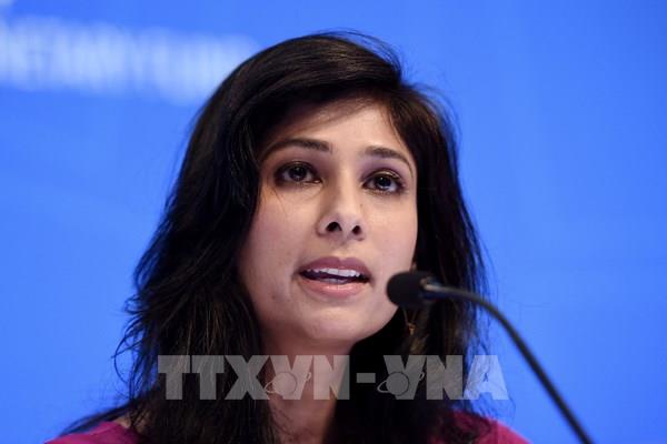 Nhà nữ kinh tế trưởng đầu tiên của IMF rời nhiệm sở