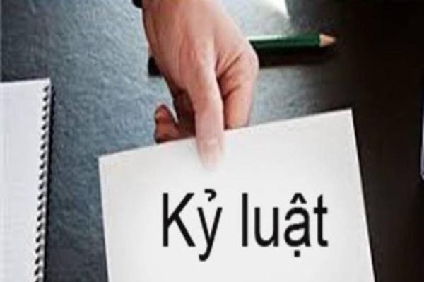 Kỷ luật 4 nguyên Chủ tịch, Phó Chủ tịch UBND tỉnh