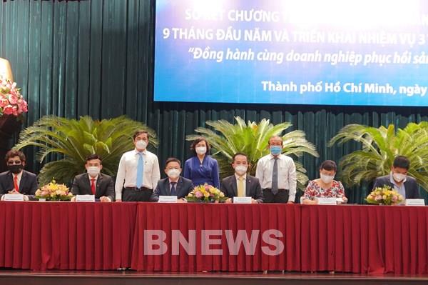 Sacombank dành 5.000 tỷ đồng cho vay doanh nghiệp, lãi suất từ 0,5%/năm