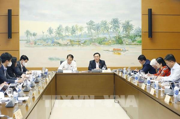 Xây dựng kế hoạch tổng thể phòng, chống và thích ứng an toàn, linh hoạt với dịch COVID-19