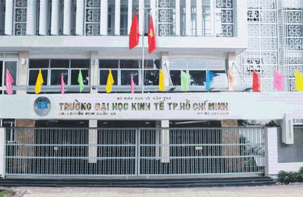 Định vị thương hiệu Đại học UEH đa ngành và bền vững