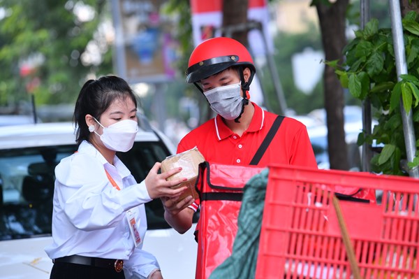 Doanh nghiệp cần làm gì để giữ chân người lao động?