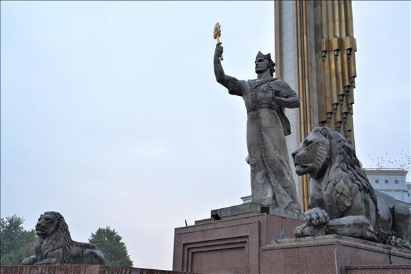 Một thoáng Dushanbe, thủ đô Tajikistan