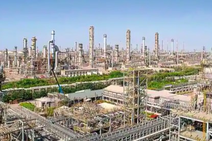 Giá dầu châu Á tăng khi dự trữ dầu thô của Mỹ bất ngờ giảm