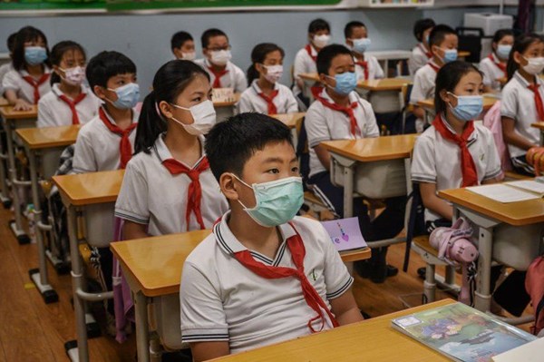 Trung Quốc thông qua luật mới để giảm áp lực học tập cho học sinh