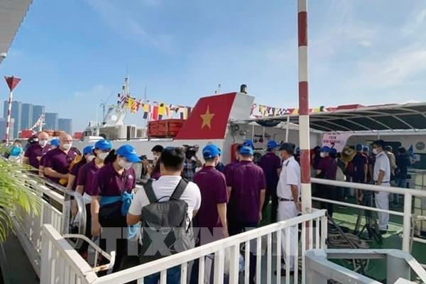 TP Hồ Chí Minh cho phép cơ sở dịch vụ ăn uống tại chỗ hoạt động trở lại từ 28/10
