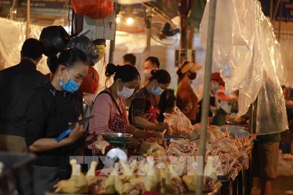 Hà Nội: Chợ dân sinh Phùng Khoang mở cửa hoạt động trở lại
