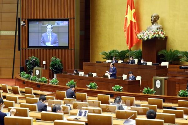 ĐBQH đề nghị tăng cường kiểm tra, giám sát chi trả bảo hiểm y tế, đóng bảo hiểm xã hội