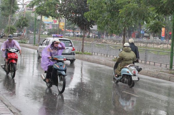 Dự báo thời tiết hôm nay 31/10: Hà Nội tiếp tục có mưa và trời rét