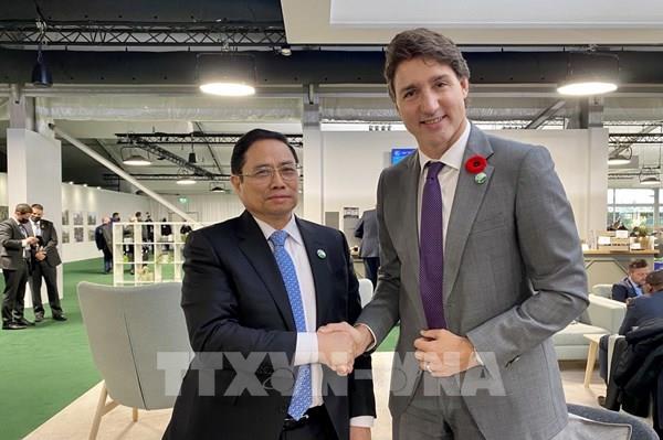 Hội nghị COP26: Thủ tướng Phạm Minh Chính gặp lãnh đạo Canada, Zambia