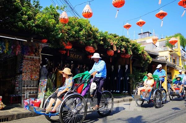 Lộ trình mở lại du lịch quốc tế được chia làm ba giai đoạn
