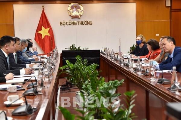 Động lực thúc đẩy quan hệ thương mại giữa hai nước Việt Nam - Hoa Kỳ