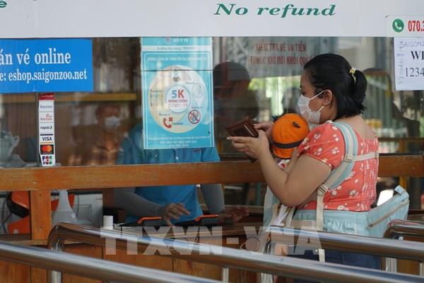 Tp Hồ Chí Minh: Thảo Cầm Viên chính thức mở cửa đón khách trở lại