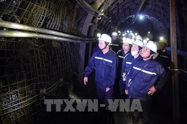 Tập trung vốn đầu tư cho các dự án mỏ hầm lò mới