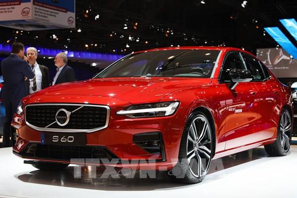 Cổ phiếu Volvo Cars tăng giá sau khi IPO trên thị trường Stockholm
