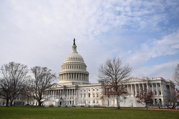 Hạ viện Mỹ thông qua gói đầu tư cho cơ sở hạ tầng trị giá 1.200 tỷ USD