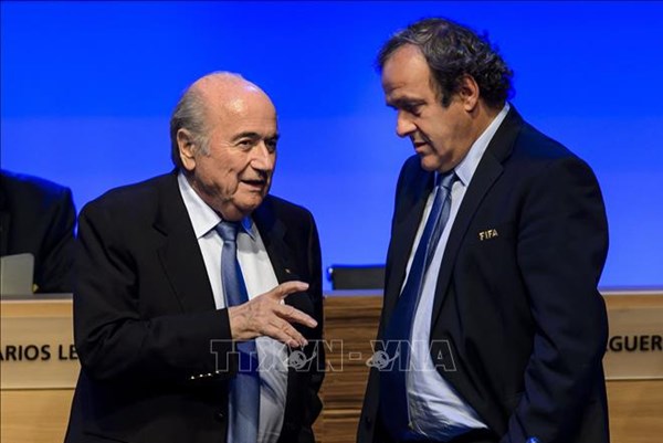 Truy tố Cựu Chủ tịch FIFA Sepp Blatter và Chủ tịch UEFA Michel Platini 