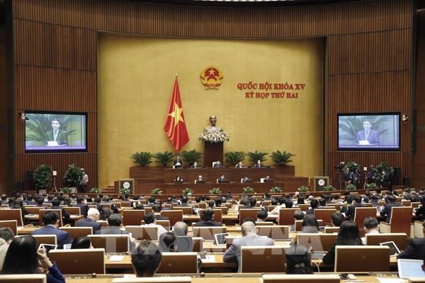 Cử tri mong muốn có giải pháp phù hợp để sớm phục hồi kinh tế 