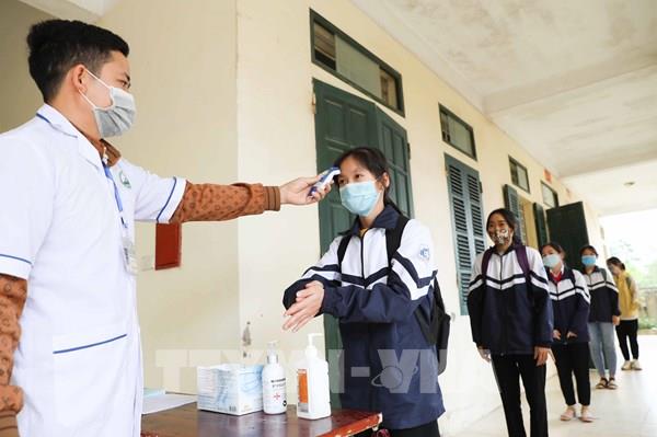 Hà Nội: Từ 17/1, học sinh lớp 9, 12 các địa bàn dịch cấp độ 3 học trực tuyến