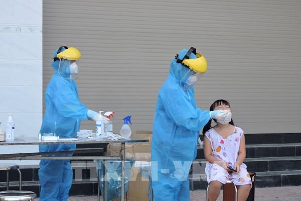 Ngày 8/11, có thêm 7.954 ca mắc COVID-19 trong nước tại 55 tỉnh, thành