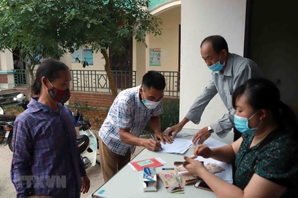 Bình Định hoàn thành cấp phát tiền hỗ trợ lao động bị ảnh hưởng dịch COVID-19