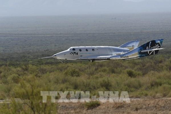 Dịch vụ du lịch không gian của Virgin Galactic đắt khách