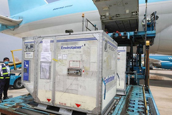 Tổng cục Hải quan nói gì về vụ 22.000 lon sữa viện trợ?