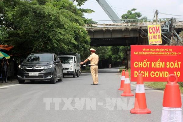 Từ 0h ngày 15/11, Phú Thọ cho phép nhà hàng, quán ăn, uống được bán hàng tại chỗ