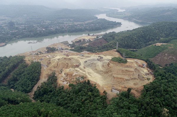 Dự kiến đóng điện trạm biến áp 220 kV Tương Dương trong quý I/2022