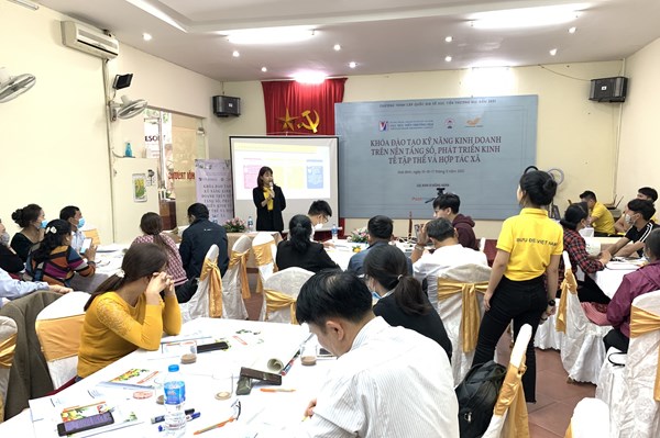 Đào tạo kỹ năng kinh doanh trên nền tảng số cho nông dân