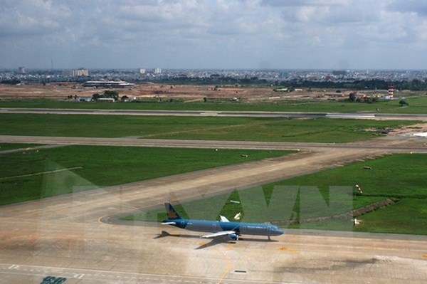 Phê bình đơn vị tư vấn dự án sửa chữa sân bay Tân Sơn Nhất