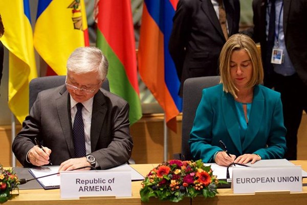 EU và Armenia ký hiệp định vận tải hàng không