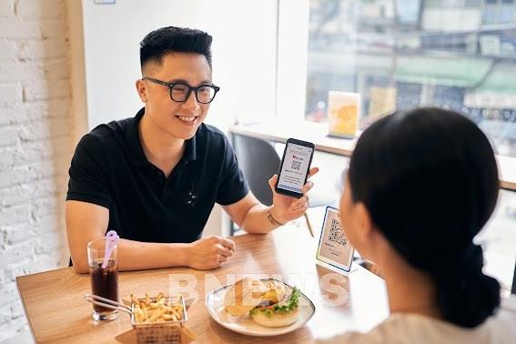 Thêm 6 ngân hàng cho phép chuyển tiền nhanh bằng mã VietQR