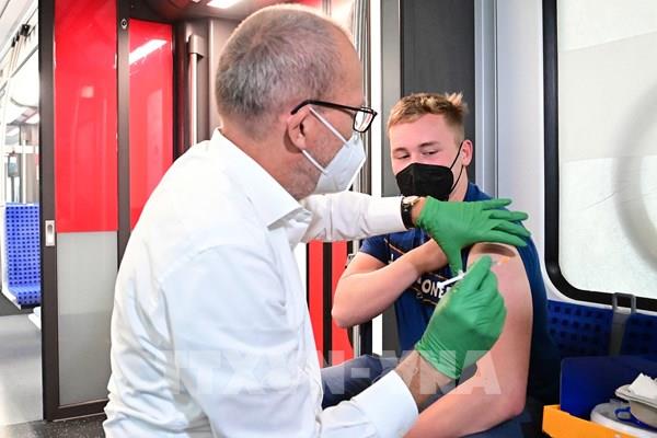 Vaccine công nghệ mRNA – Triển vọng chống lại các căn bệnh nguy hiểm