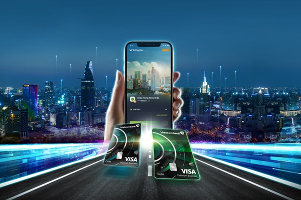 Cẩn trọng khi đưa thẻ ngân hàng cho người lạ thanh toán