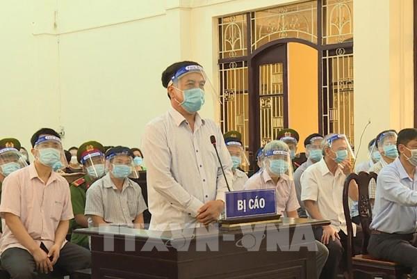 Xét xử nguyên Chủ tịch thành phố Trà Vinh cùng đồng phạm