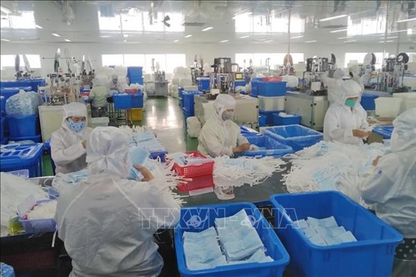 Tiền Giang: Doanh nghiệp khôi phục sản xuất, đảm bảo an toàn phòng dịch