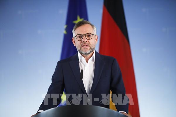 Quan chức EU khuyến nghị về các thỏa thuận thương mại hậu Brexit