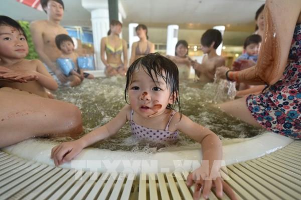 Giá nhiên liệu tăng cao ảnh hưởng đến hoạt động của các nhà tắm công cộng ở Nhật Bản