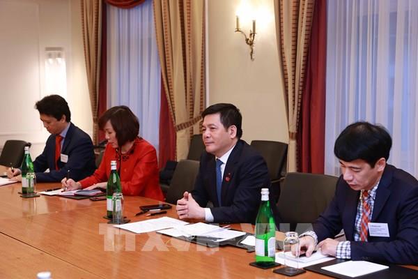 Bộ trưởng Bộ Công Thương làm việc với Quốc vụ khanh phụ trách kinh tế Thụy Sĩ