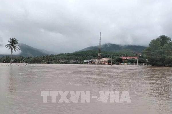 Dự báo thời tiết ngày mai 30/11: Miền Trung tiếp tục mưa lớn