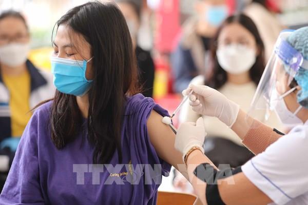 Hà Nội đưa học sinh trở lại trường từ đầu tháng 12