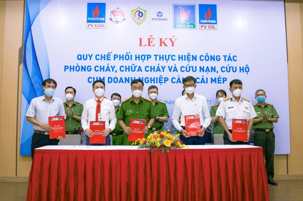 Phối hợp phòng cháy chữa cháy và cứu nạn cứu hộ tại Cụm doanh nghiệp Cảng Cái Mép