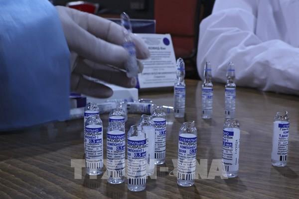 Regeneron khẳng định vaccine và thuốc điều trị COVID-19 vẫn chống được biến thể Omicron