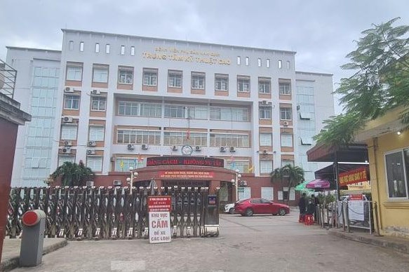 Dỡ bỏ phong tỏa, Bệnh viện Phụ sản Nam Định tiếp nhận bệnh nhân từ tối 30/11