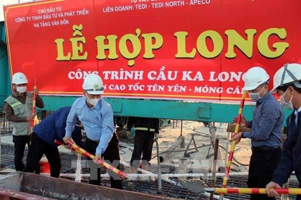 Hợp long cầu Ka Long 2 trên cao tốc Vân Đồn – Móng Cái