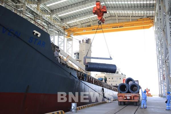 Xuất khẩu thép Hòa Phát tiếp tục tăng trưởng mạnh những tháng cuối năm