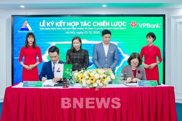 VPBank ký kết hợp tác chiến lược với Hưng Vượng Group
