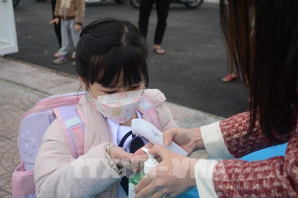 Đà Nẵng: Học sinh lớp 1,8,9 đi học trực tiếp trở lại