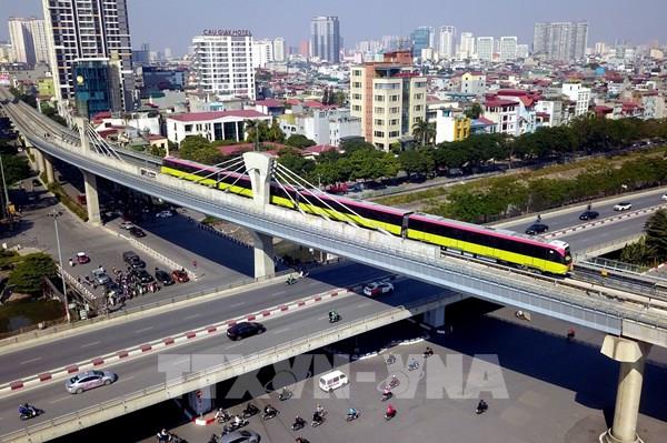 Hà Nội vận hành thử đoàn tàu tuyến metro Nhổn - ga Hà Nội